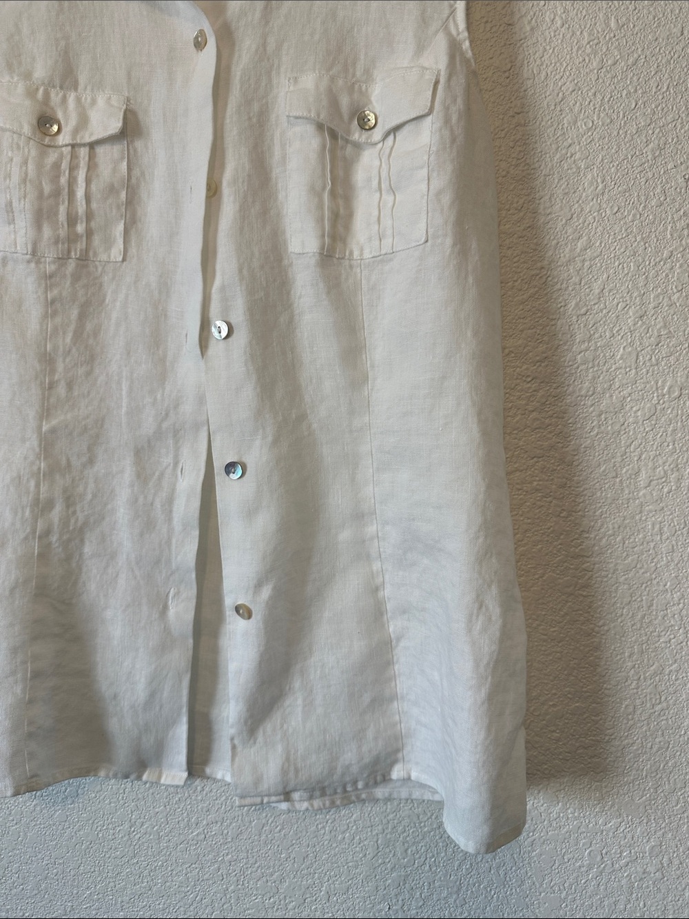 Sleeveless Button-Front White Linen Shirt by Richard Malcolm Irish Linen Medium - Picture 5 of 16